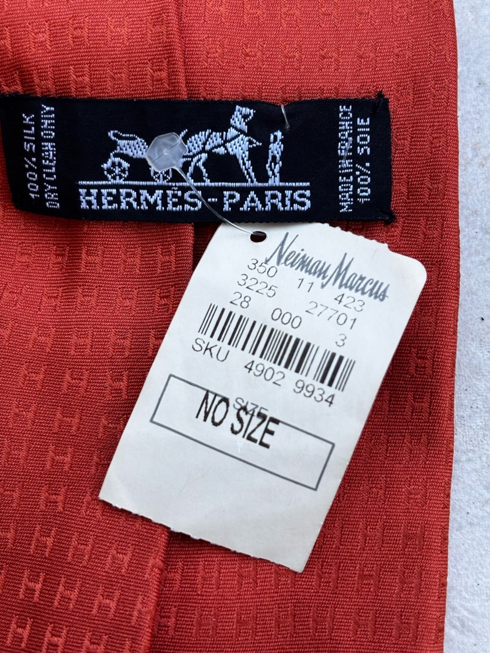 Hermes Neiman Marcus Burnt Orange Silk Tie with Woven H Motif - Picture 3 of 16
